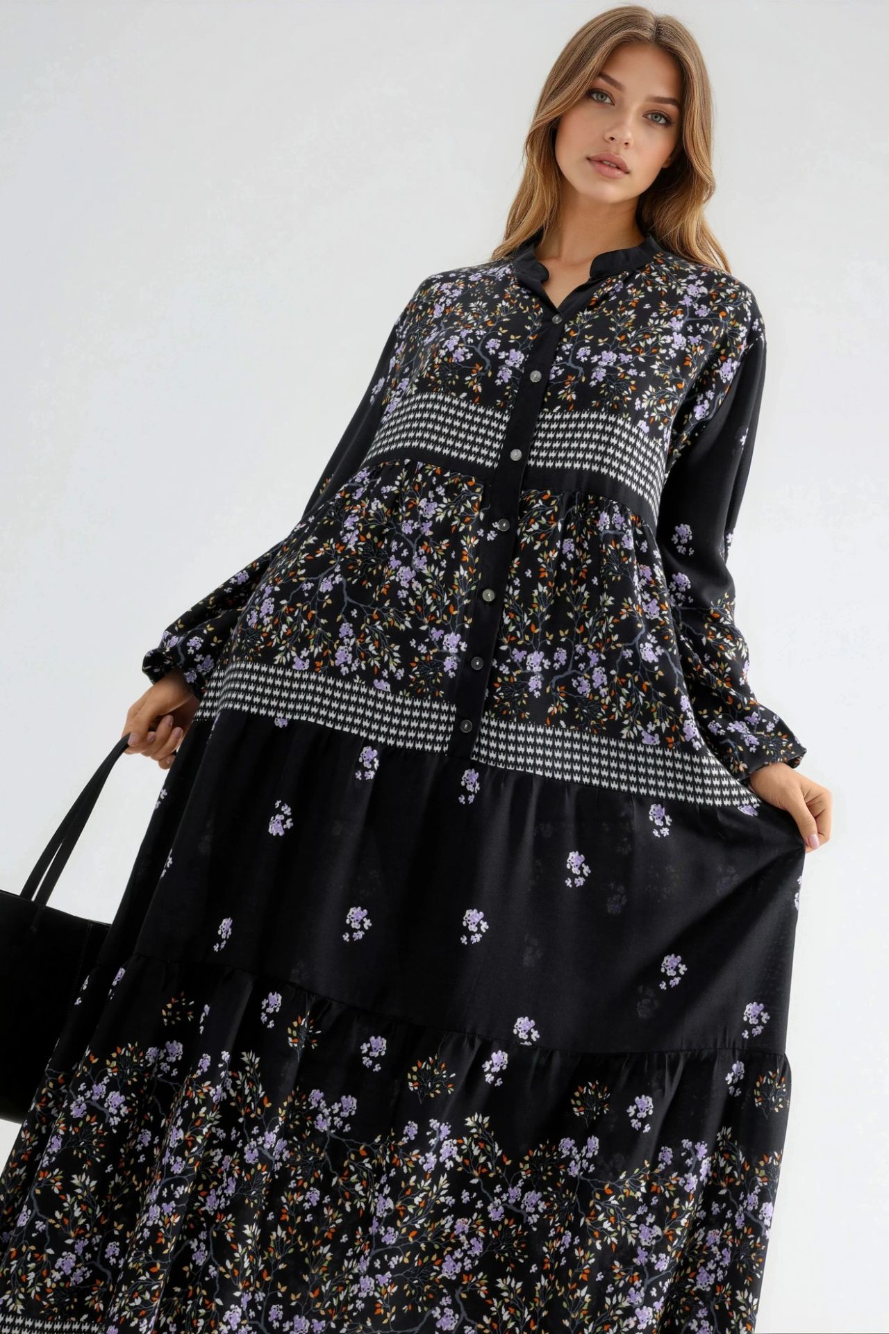 Patterned V-Neck Maxi Dress with Button Closure 4
