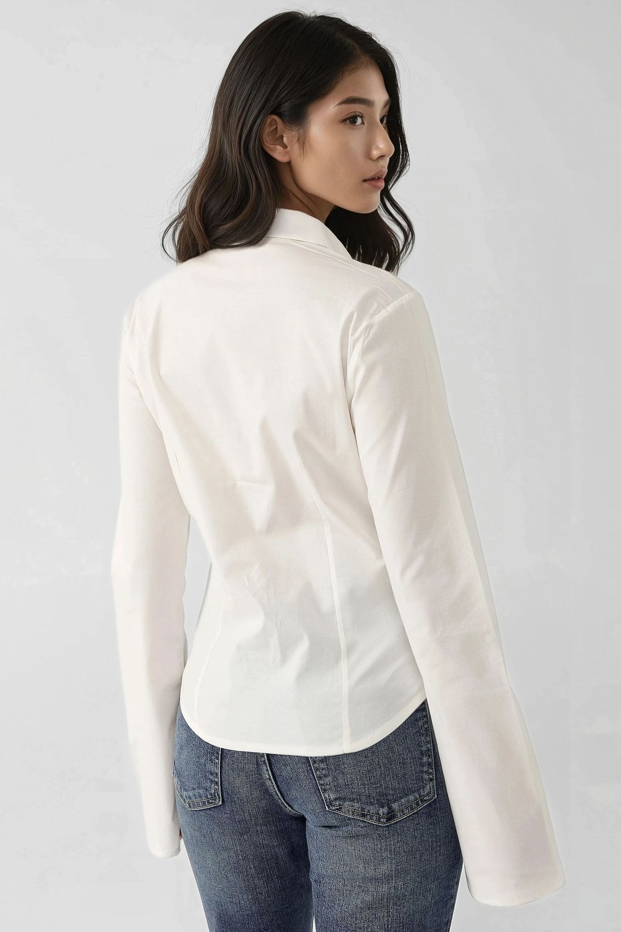 Fitted Long Sleeve Shirt 