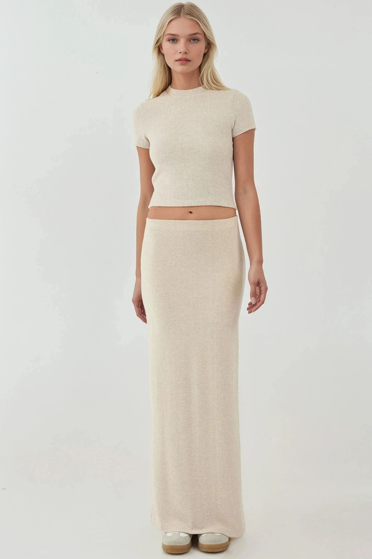 Elastic Waist Soft Textured Skirt with Slit 5