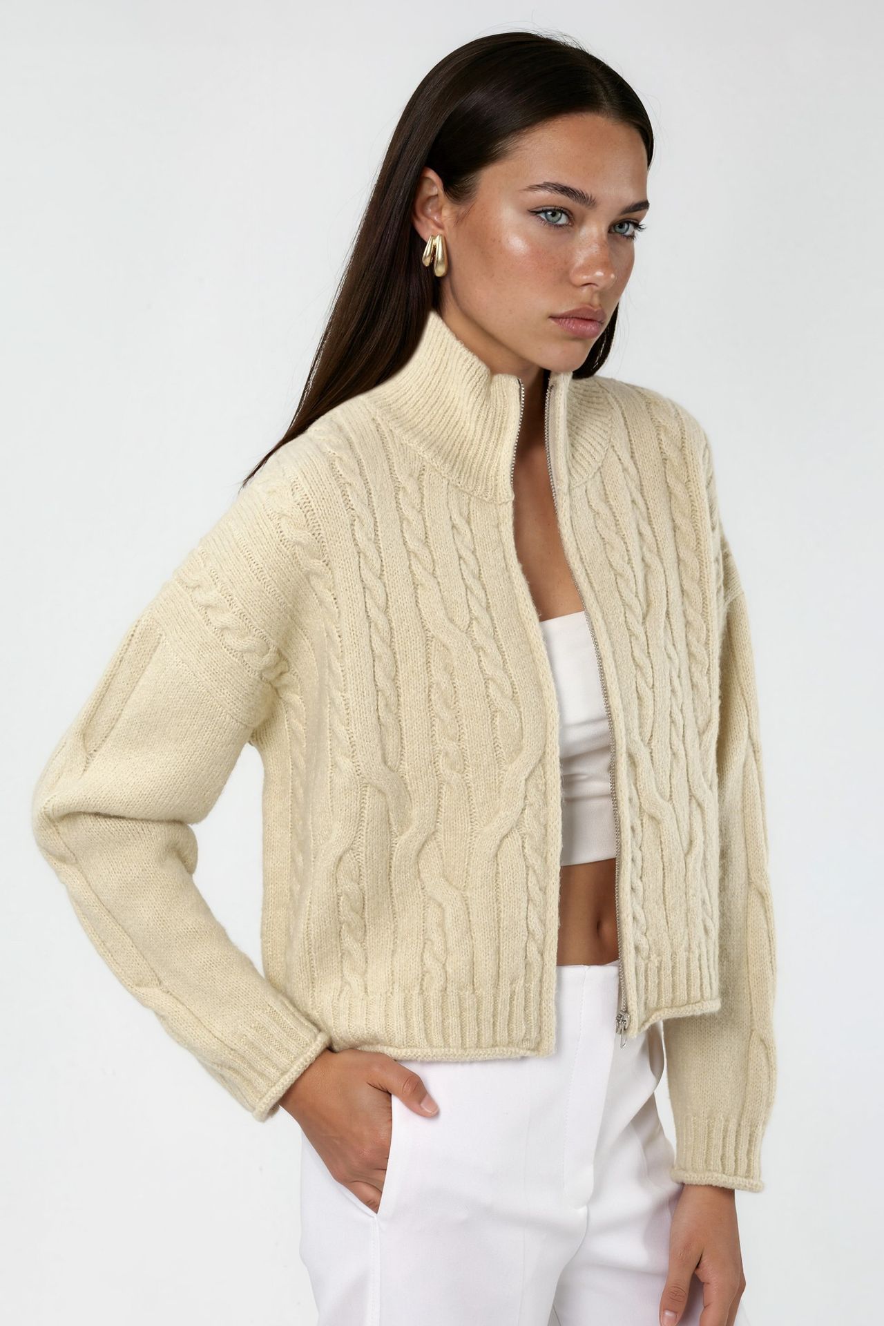 Crop Soft Touch Zip-Up Cable Knit Cardigan 6