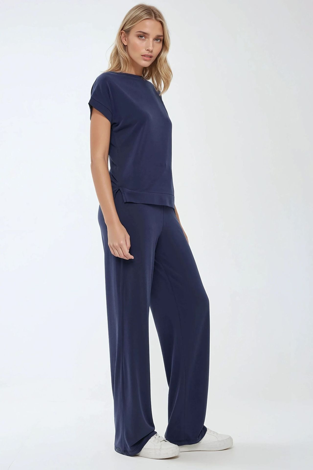 Soft Touch Basic T-Shirt Busem Collection