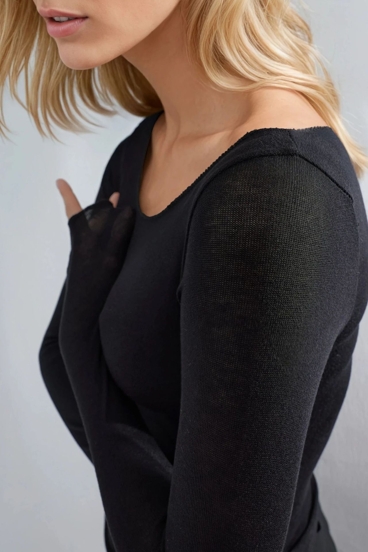 Boat Neck Cashmere Blend Ultra Lightweight Blouse 5