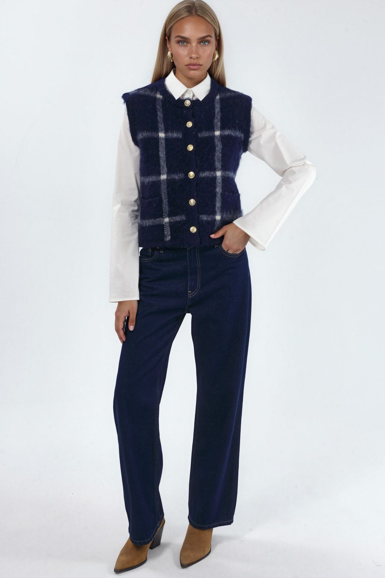 Plaid Crew Neck Sweater Vest with Buttons 5