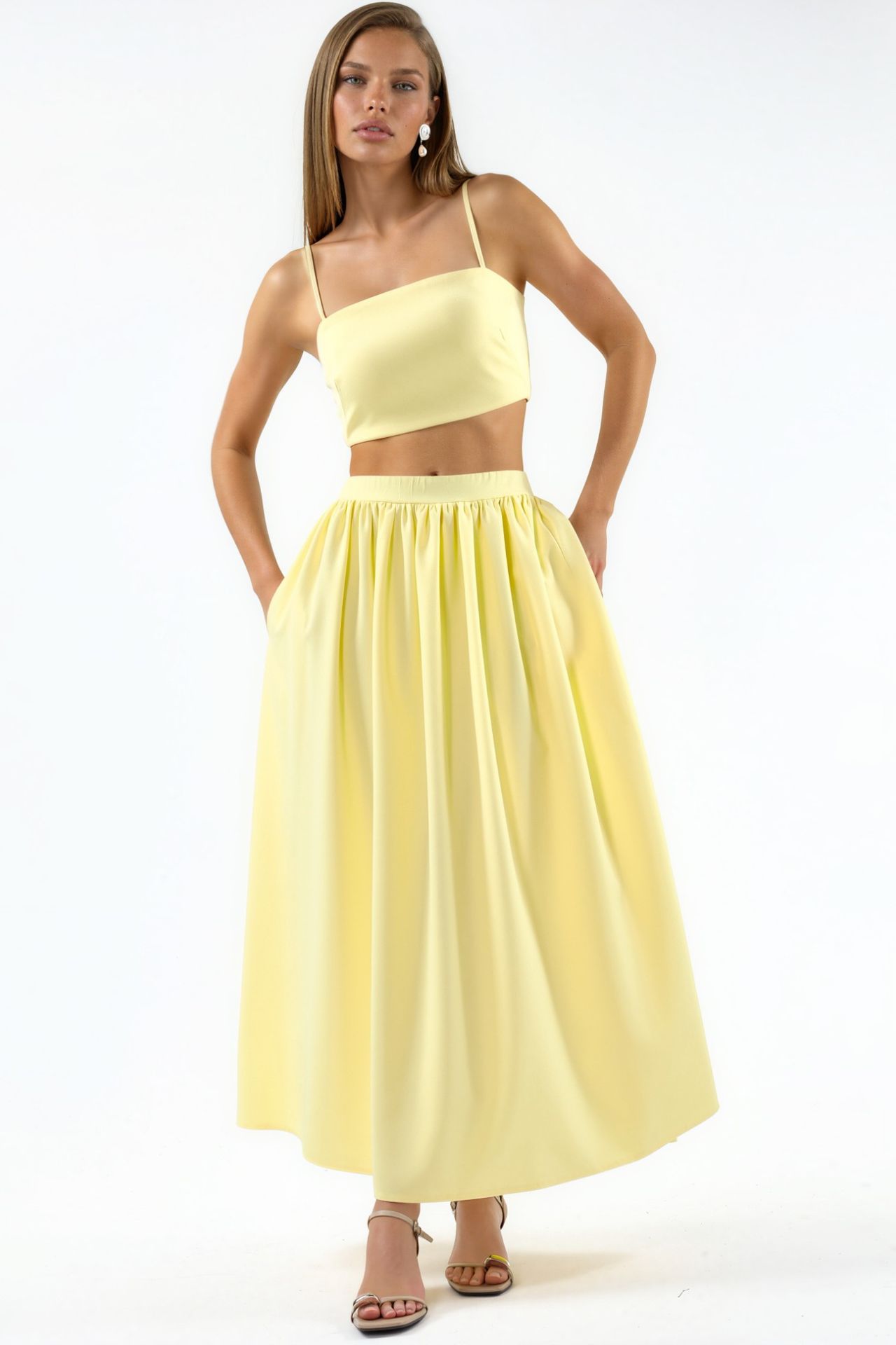 Pocket Detailed Long Skirt and Crop Top Two-Piece Set 1