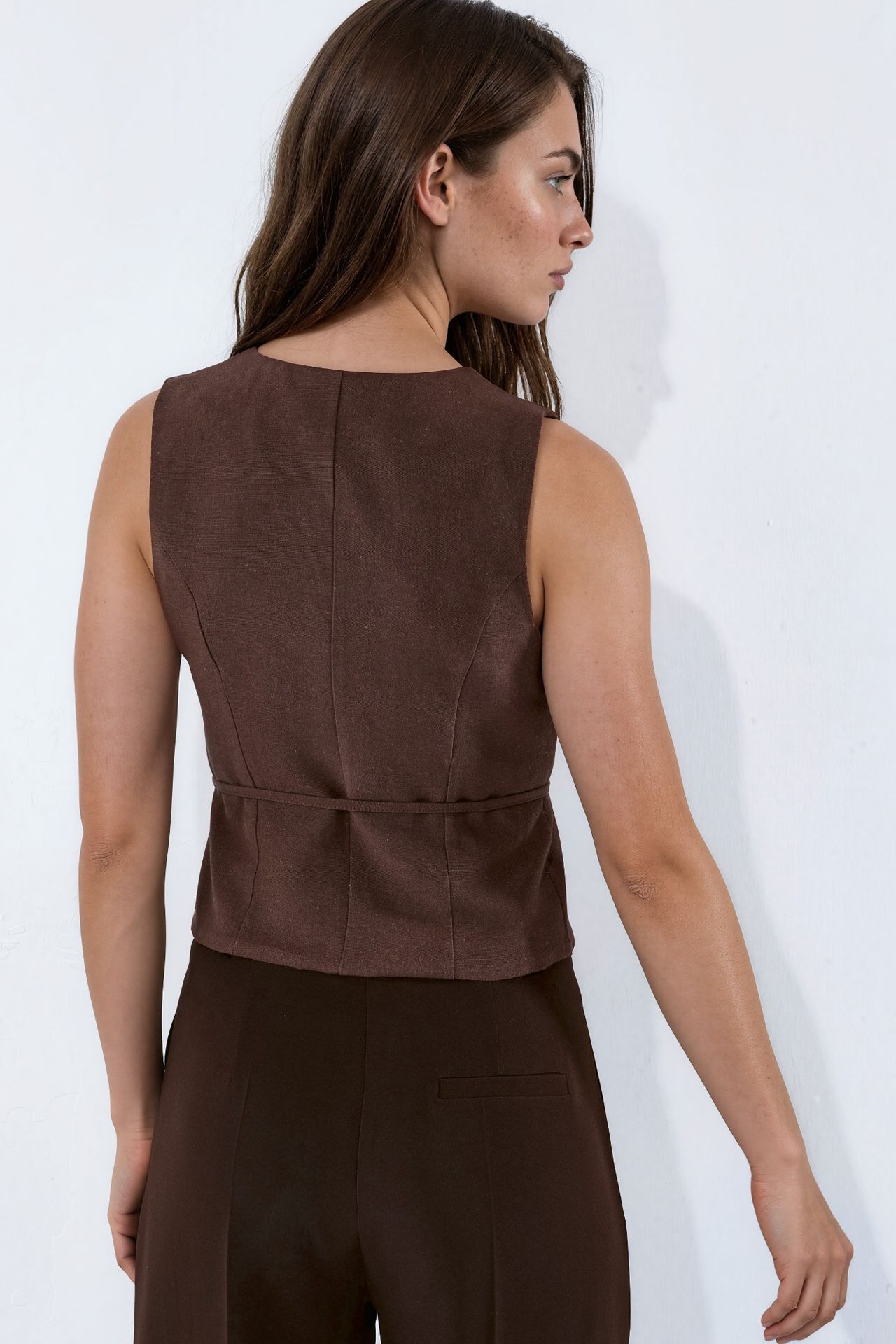 V-Neck Linen Blend Woven Vest 4