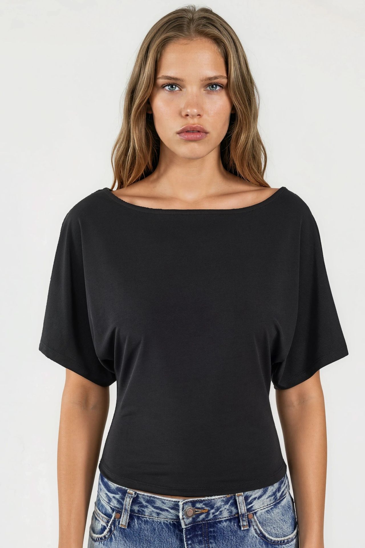 Loose Fit Boat Neck T-Shirt 7