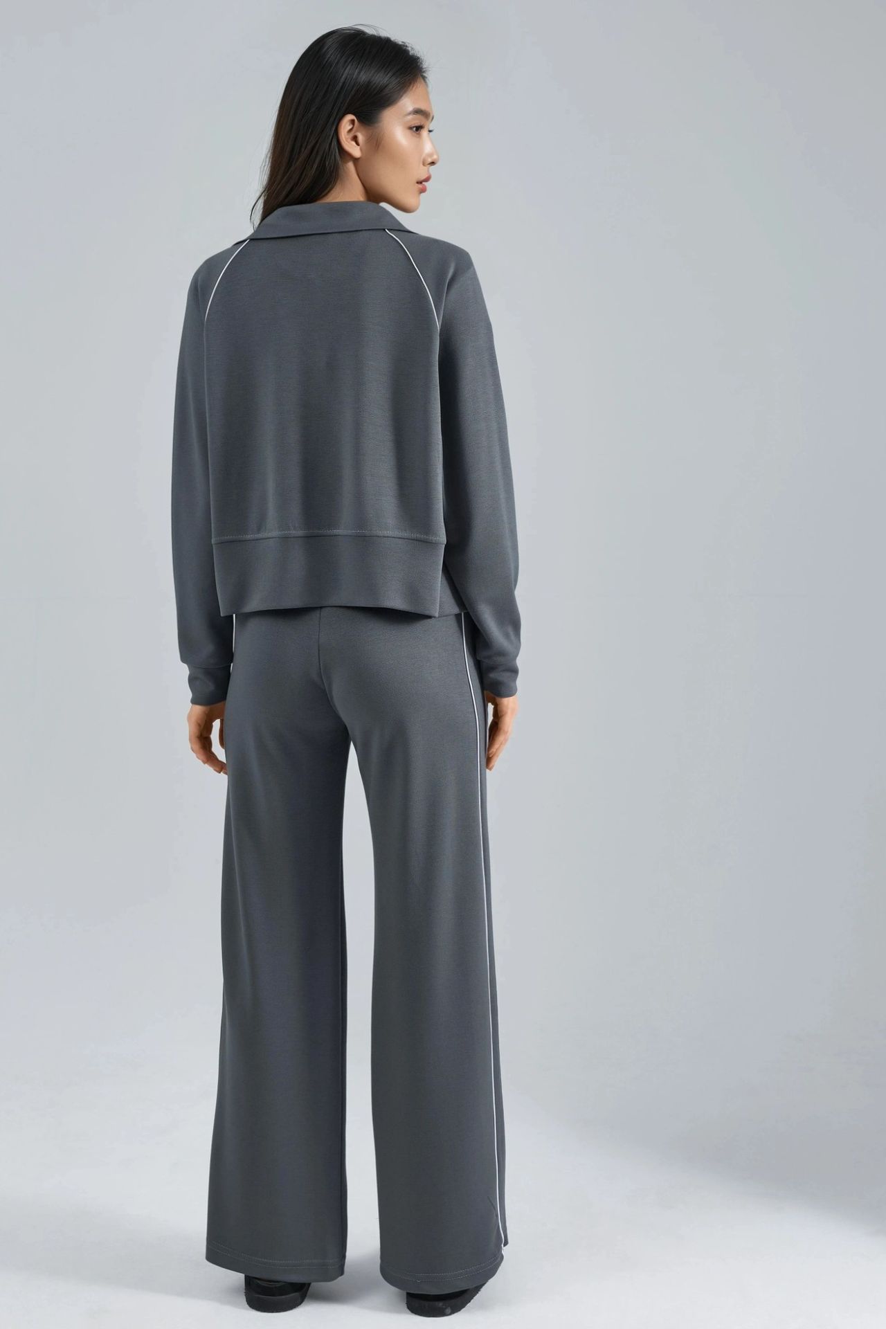 Modal Touch Zippered Sweatshirt & Pants Two-Piece Set Bersan Collection 5
