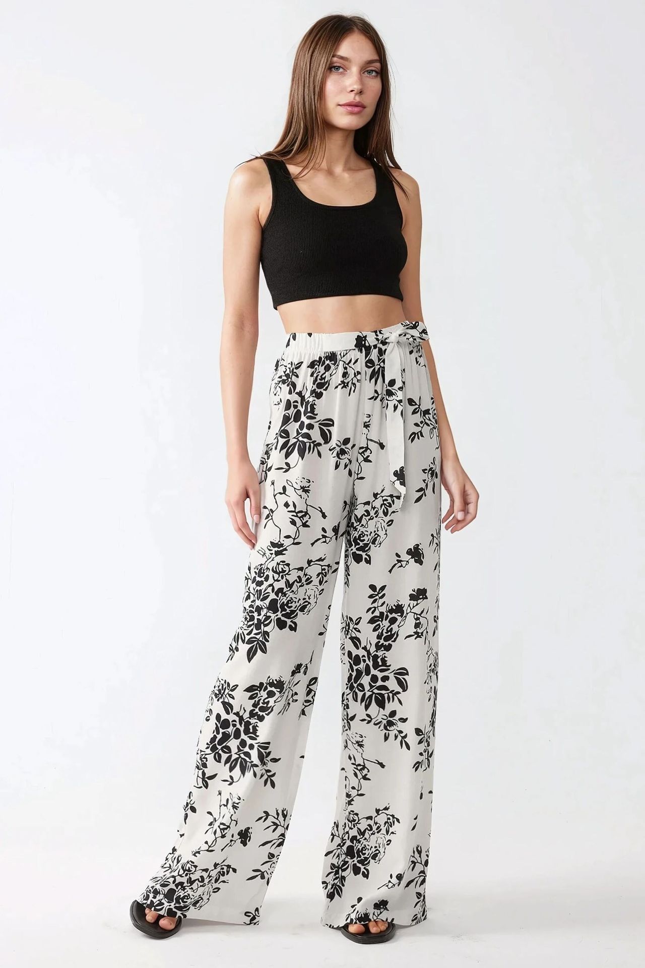 Wide Leg Printed Pants