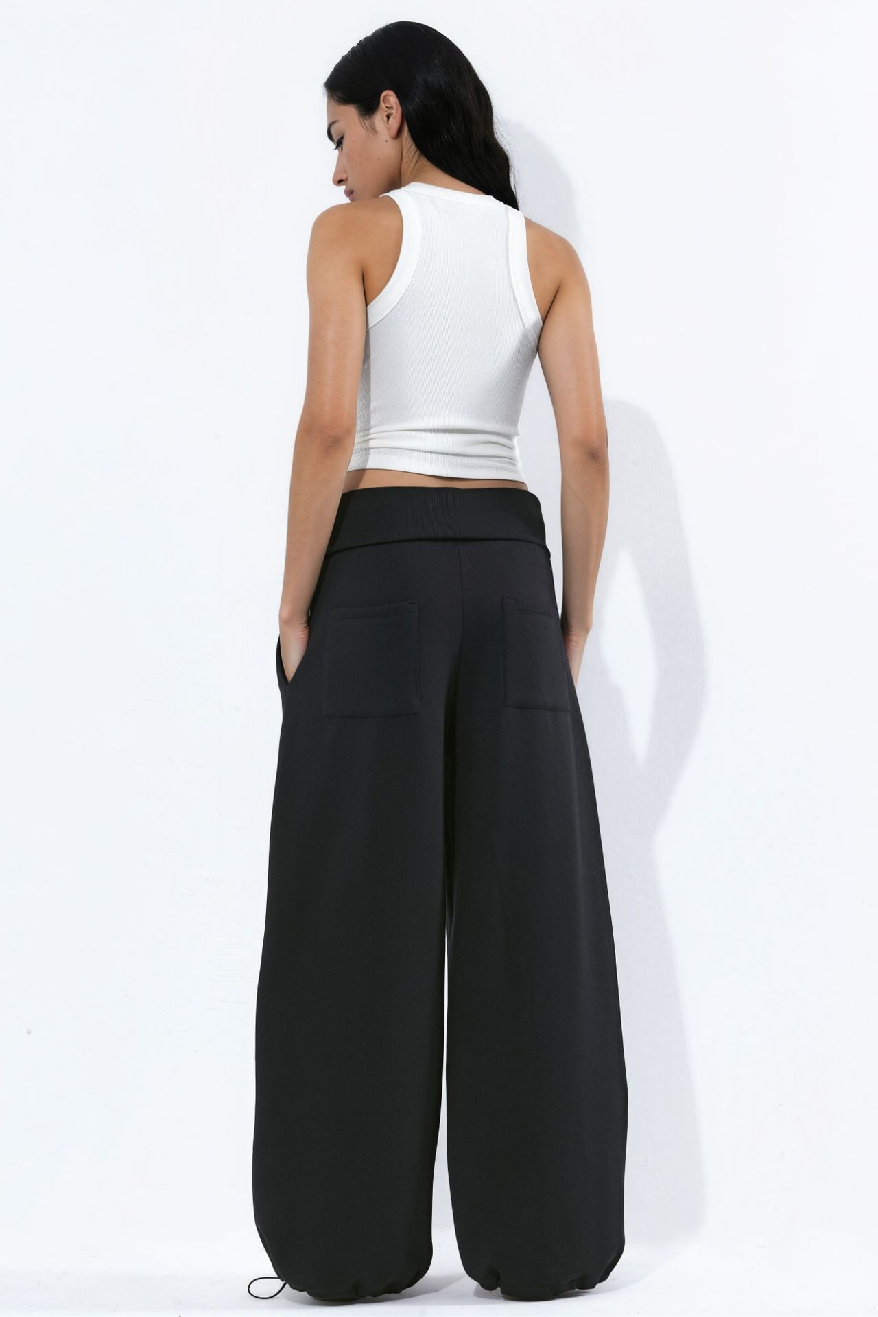 Barrel Fit Brushed Sweatpants
