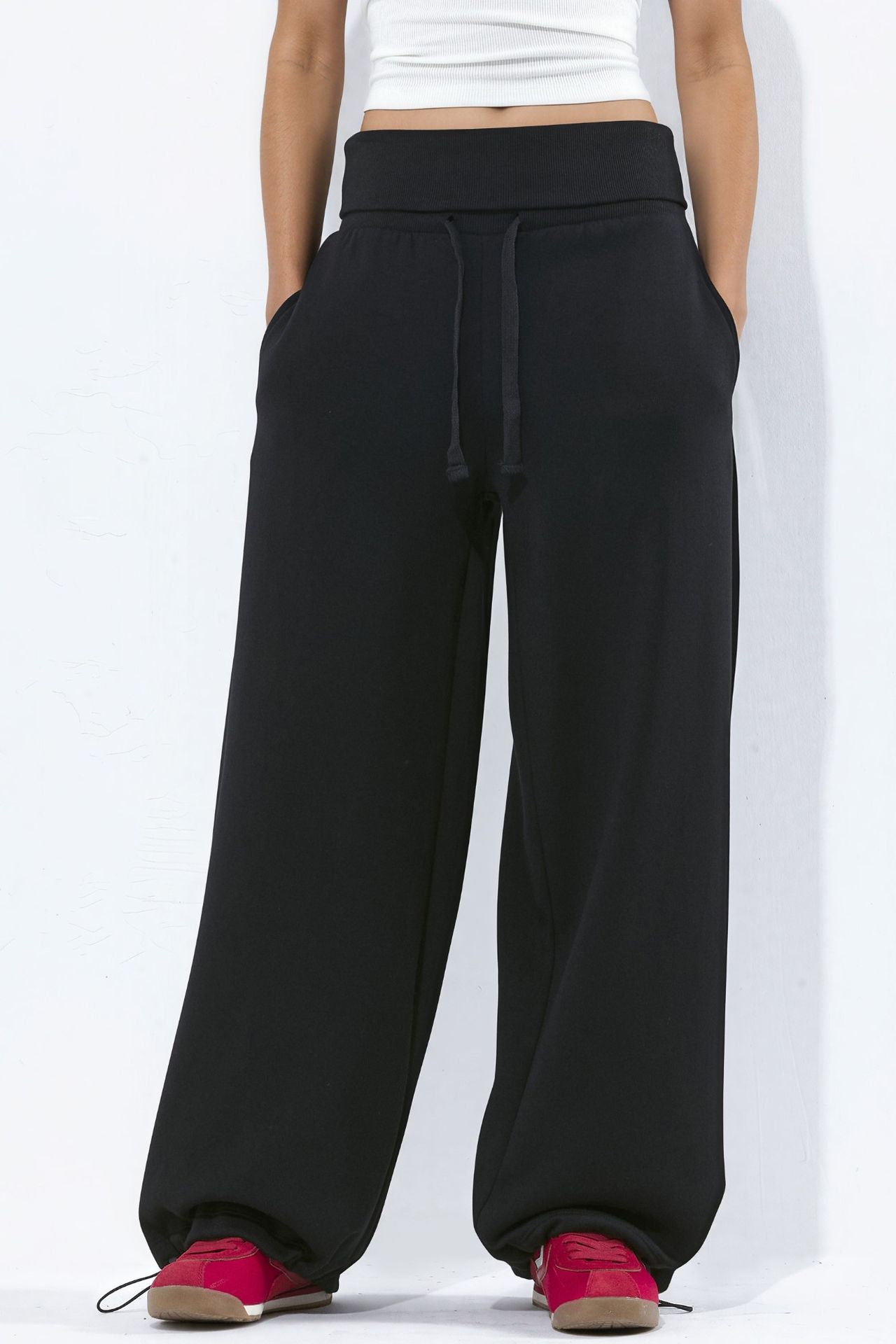 Barrel Fit Brushed Sweatpants