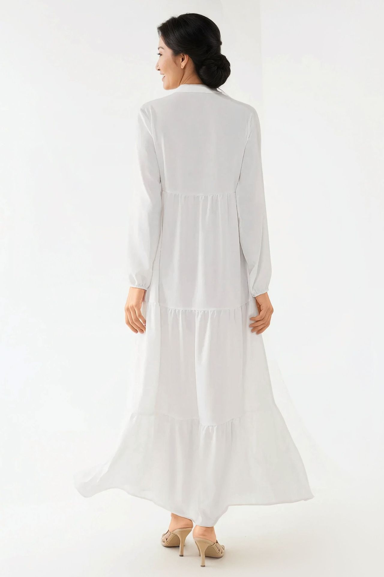 Textured Crew Neck Maxi Dress with Buttons