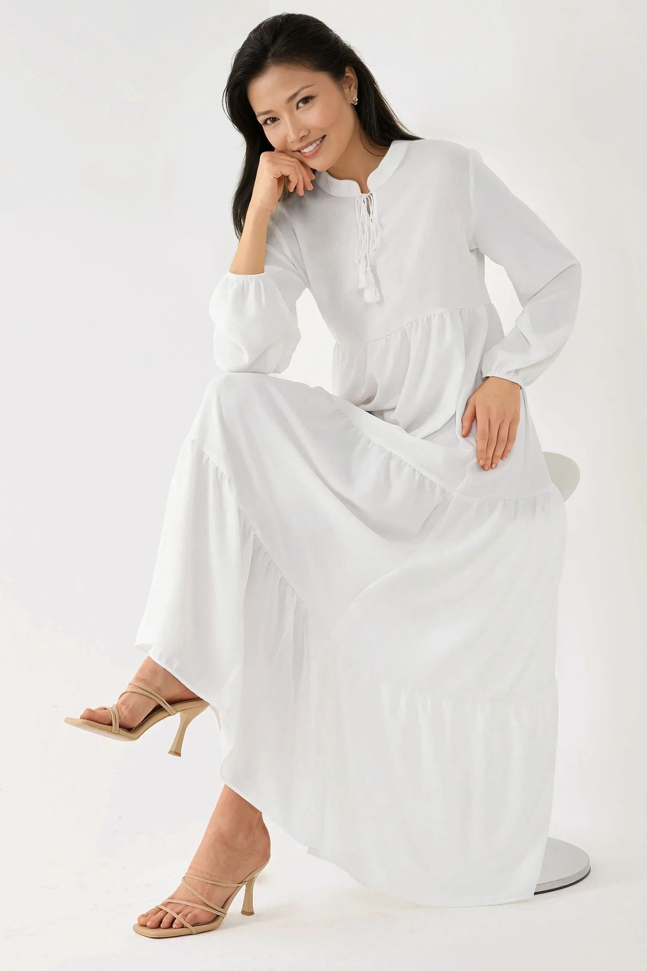 Textured Crew Neck Maxi Dress with Buttons