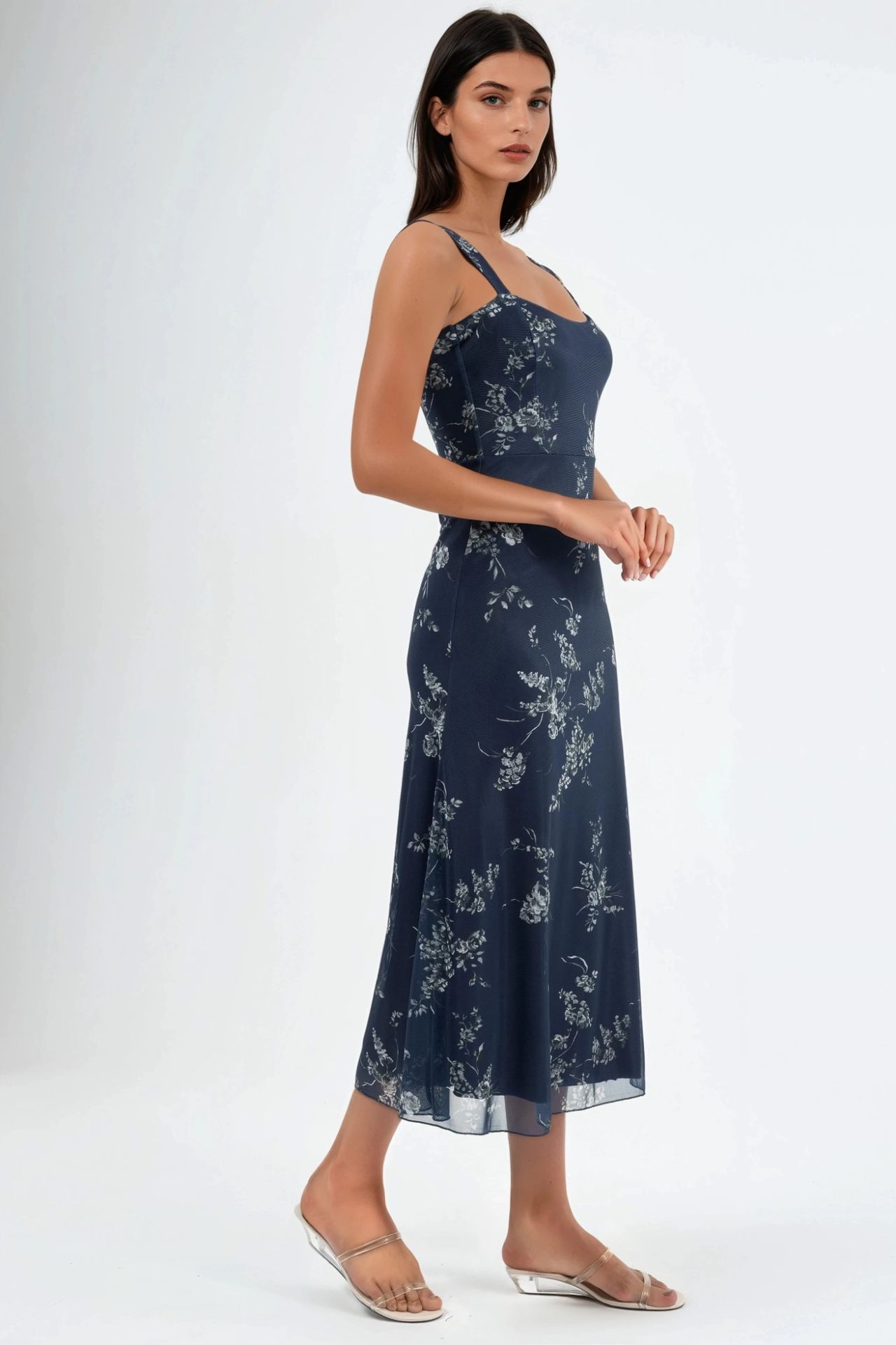 Floral Midi Dress with Heart Collar 2