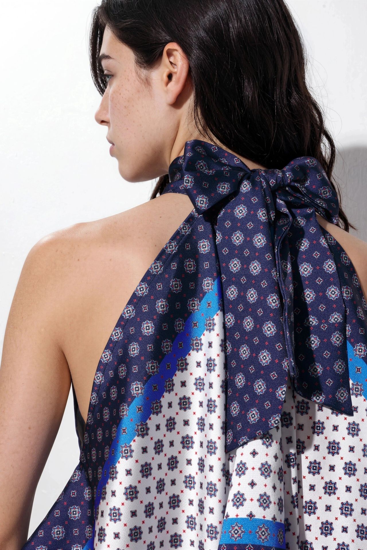 Halter Neck Satin Scarf Top 5