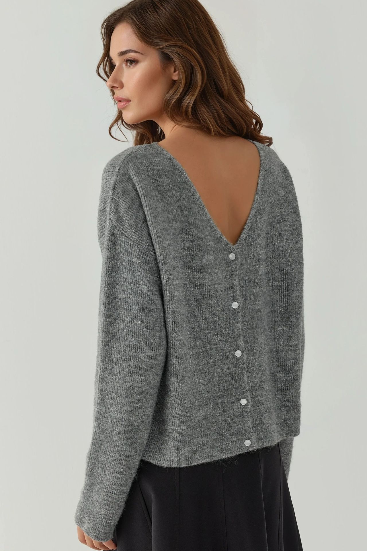 Ultra Soft V-neck Buttoned Dual-use Cardigan 2