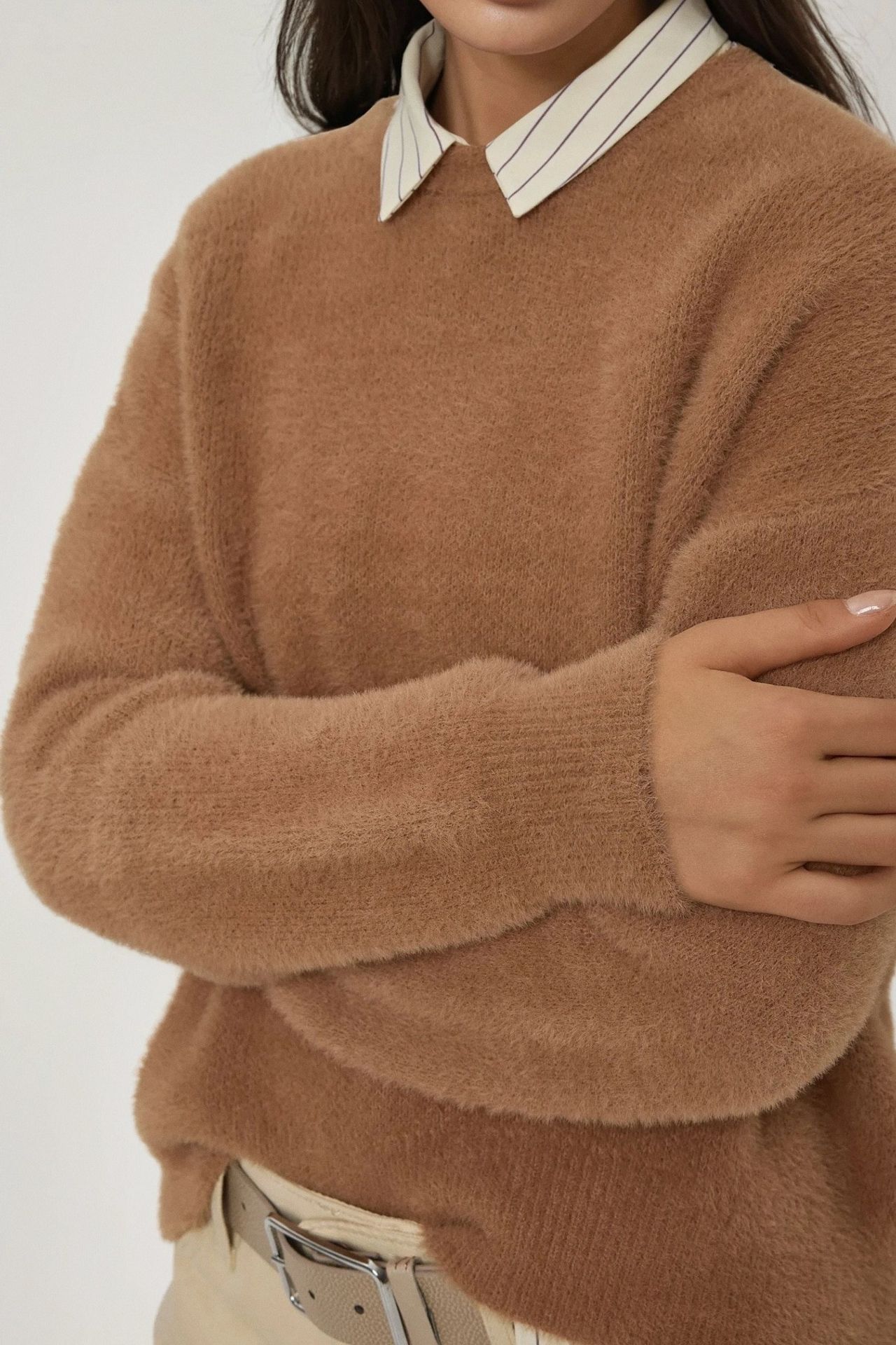 Bearded Crew Neck Ultra Soft Touch Knit Sweater 2