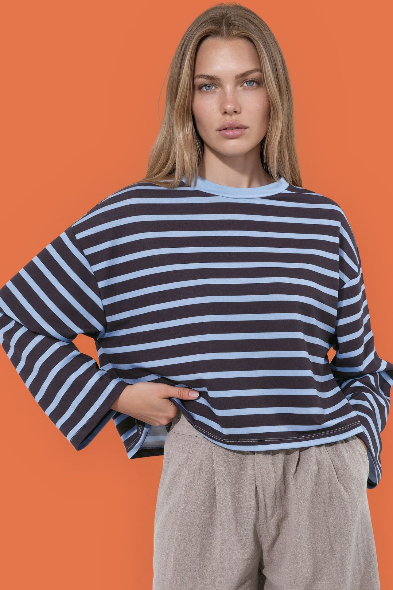 Boxy Fit Striped Long Sleeve T-Shirt 6