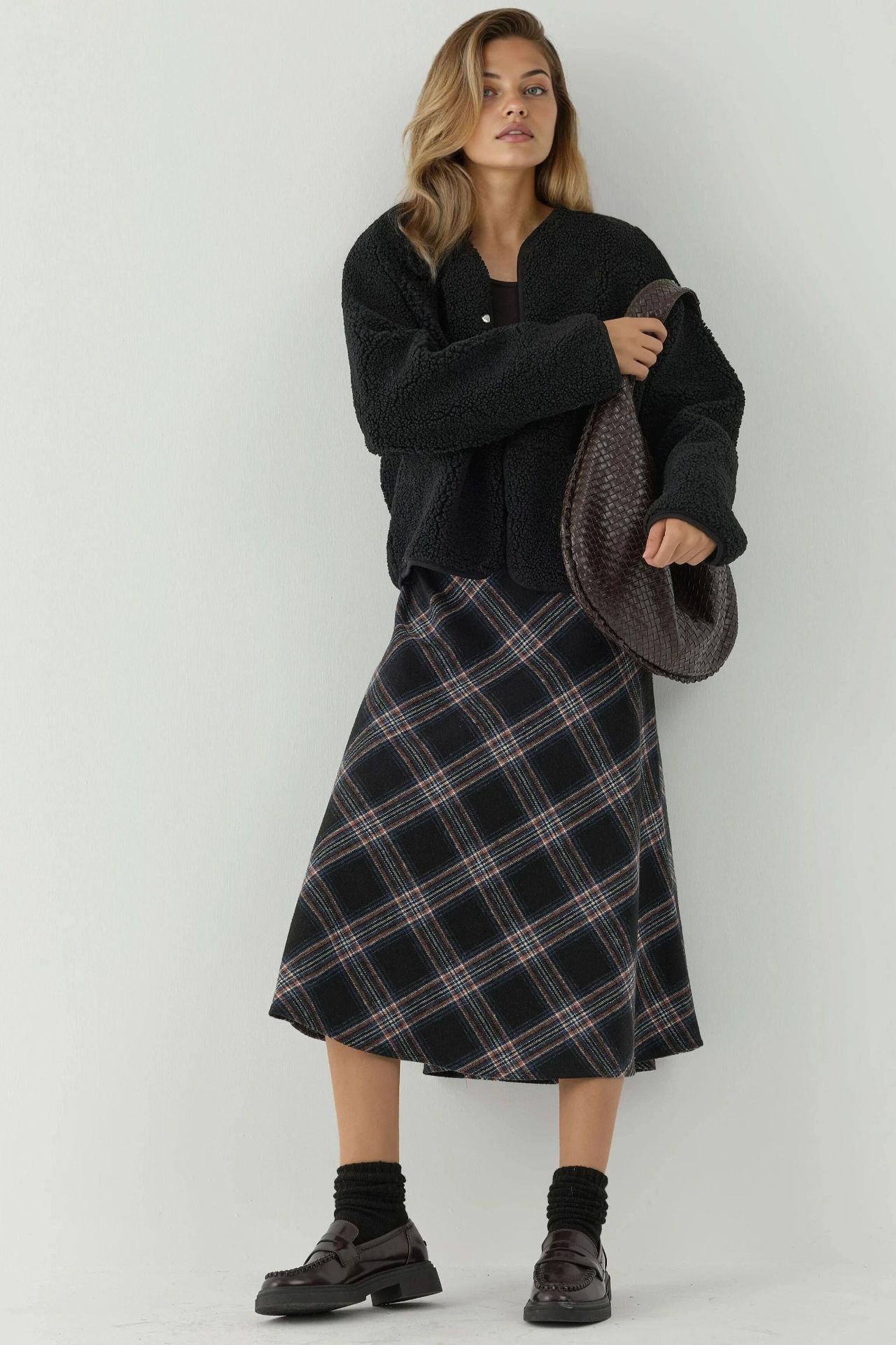 Maxi A-Line Skirt with Zipper Closure 6
