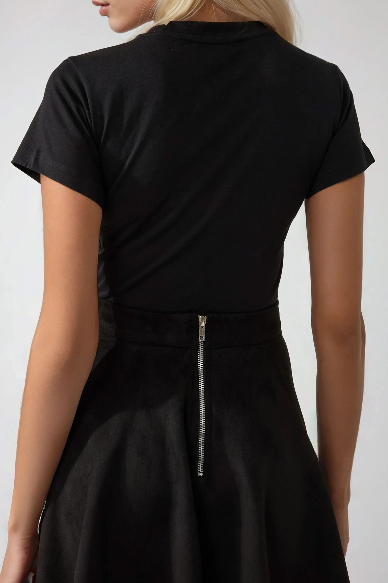Elegant High Waist Suede Mini Skirt 5