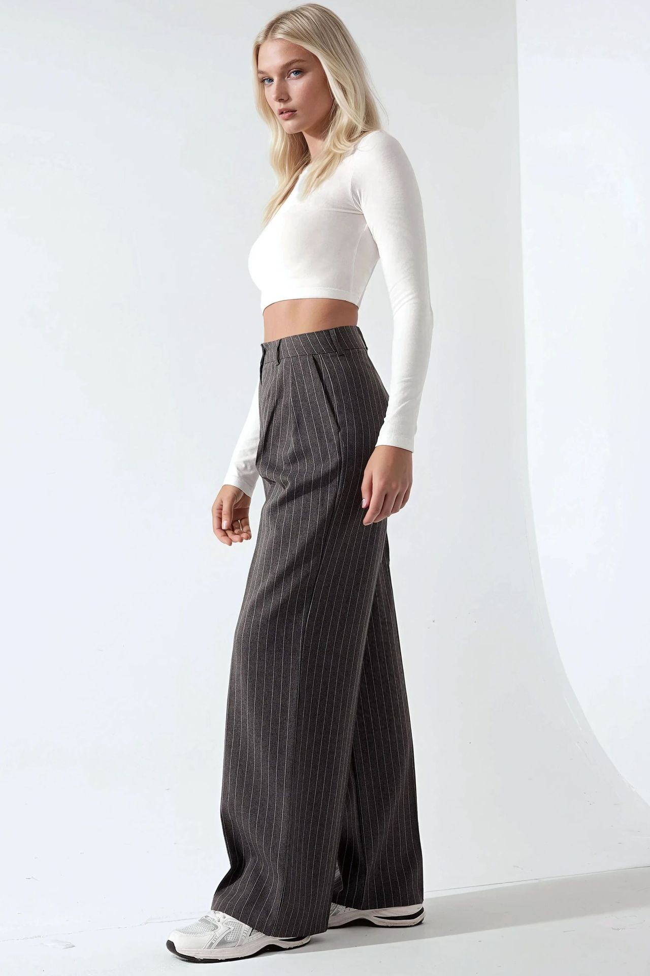 Striped Wide Leg Pleated Palazzo Pants