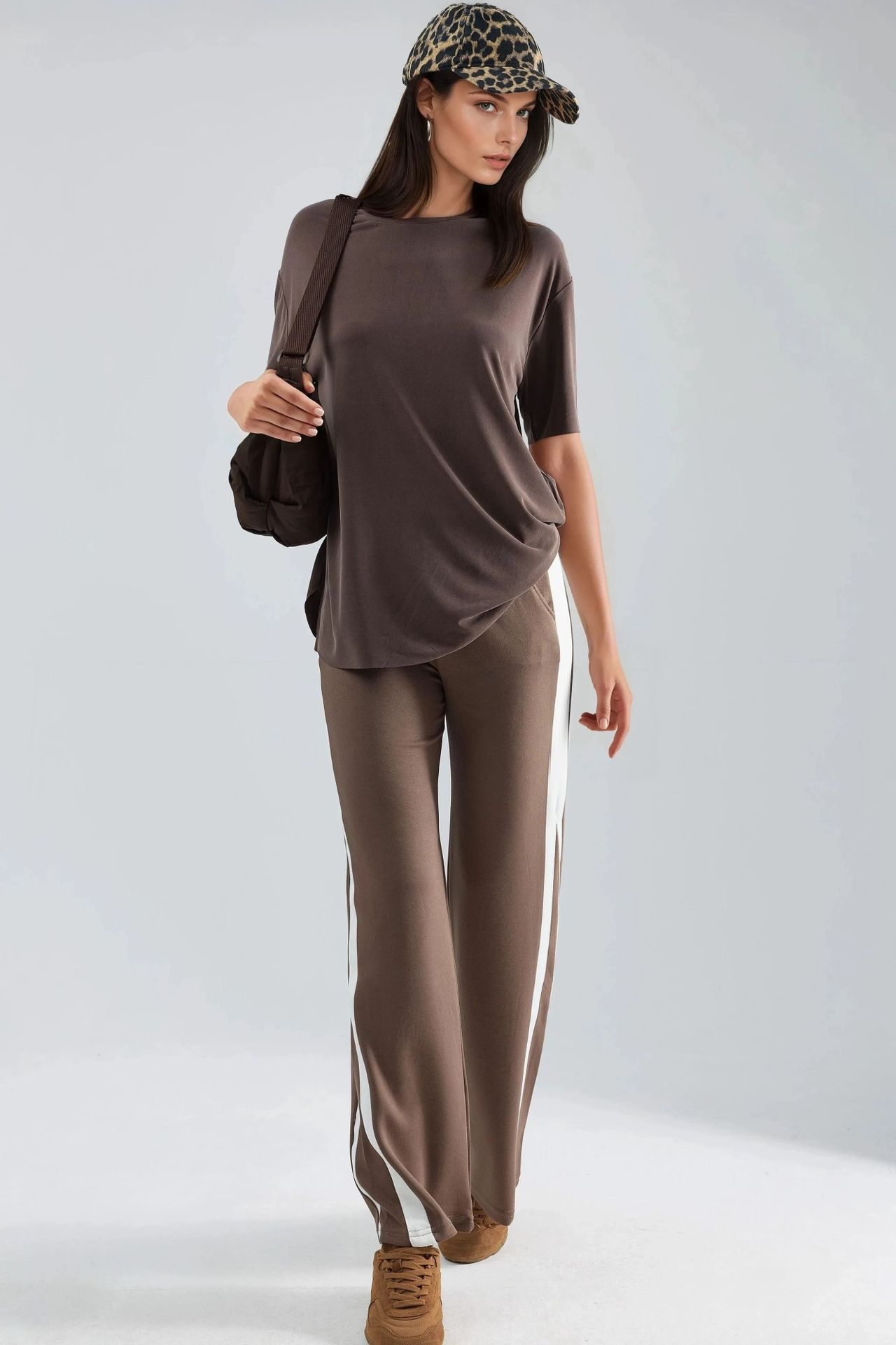 Modal Touch Contrast Detail Pants Bersan Collection 4