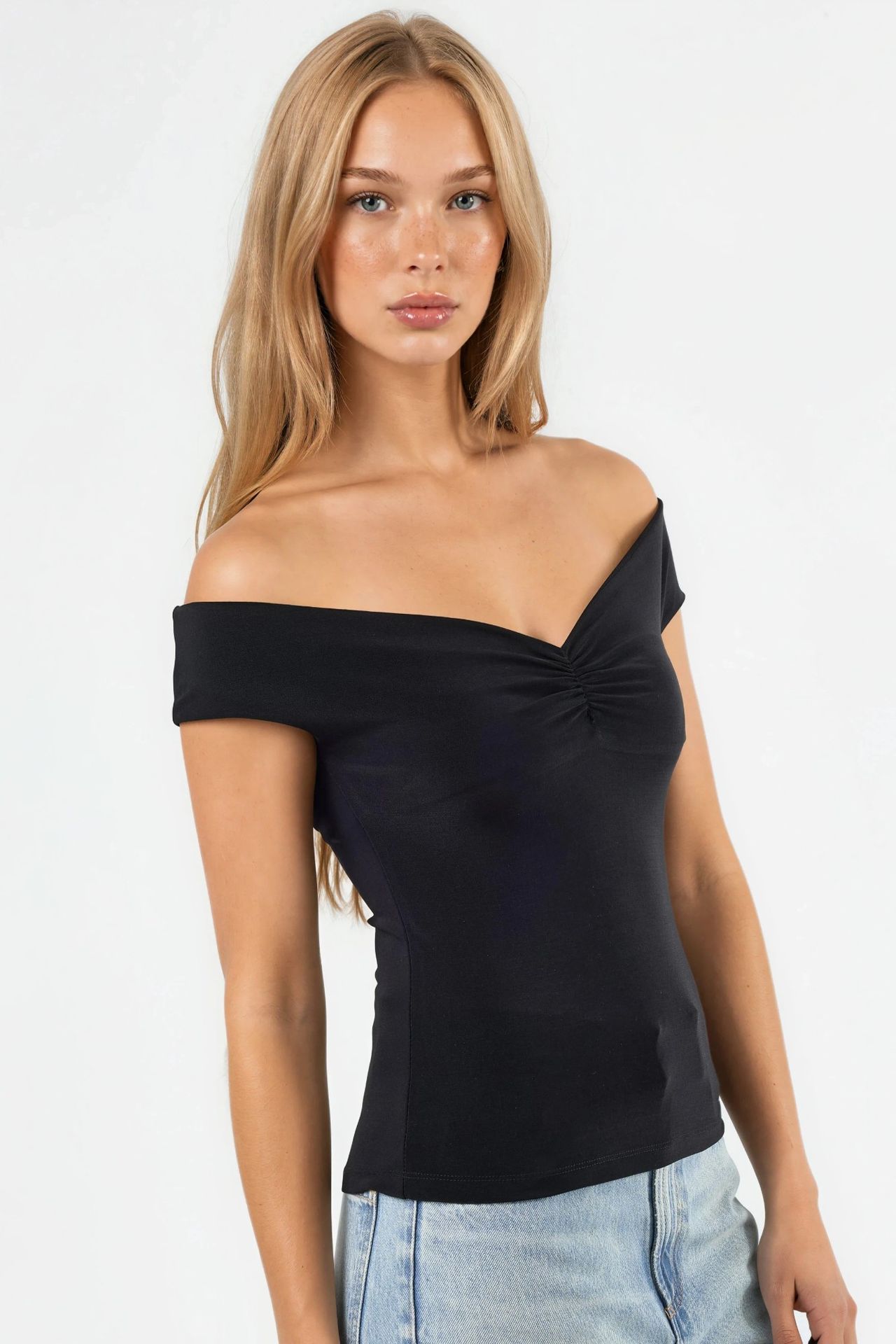 Off Shoulder Fitted Sandy Crop Top 2