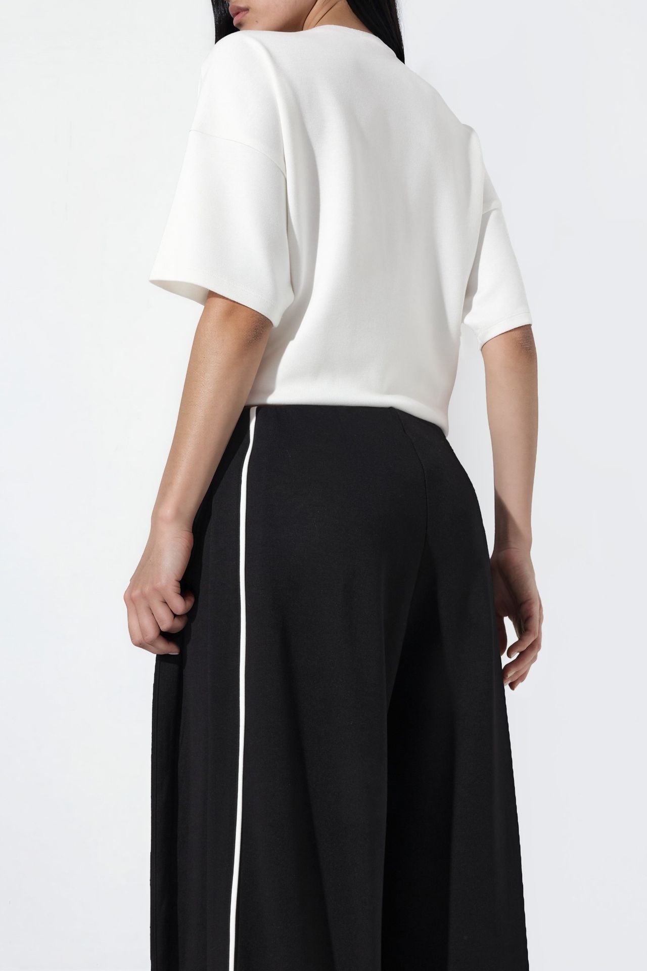 Contrast Binding Detail Modal Touch Wide Leg Pants 4