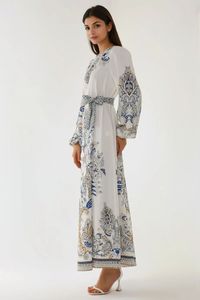 white-image-5