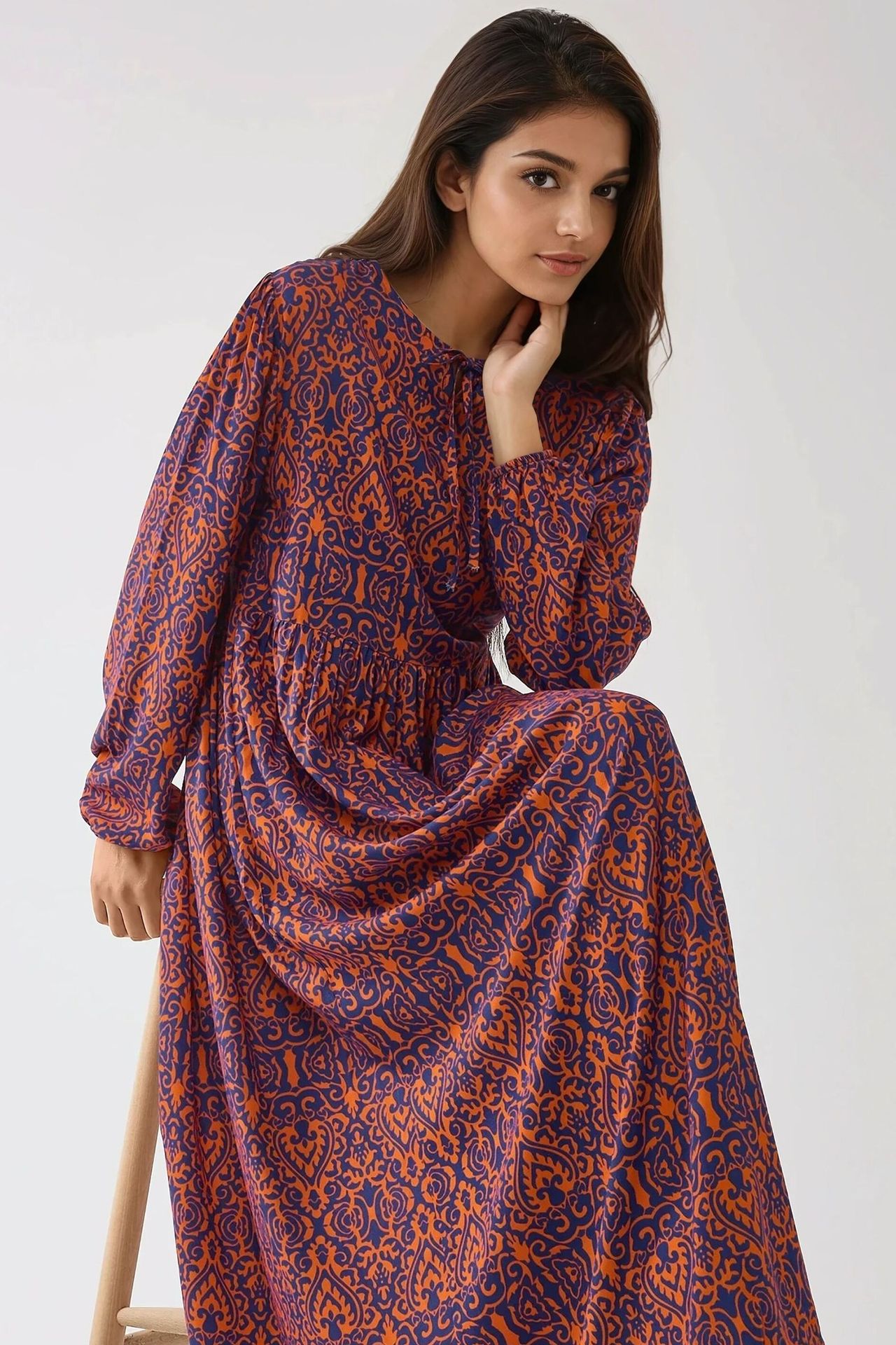 Printed A-Form Maxi Dress with Crew Neck
