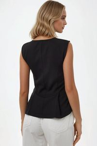 black-image-5
