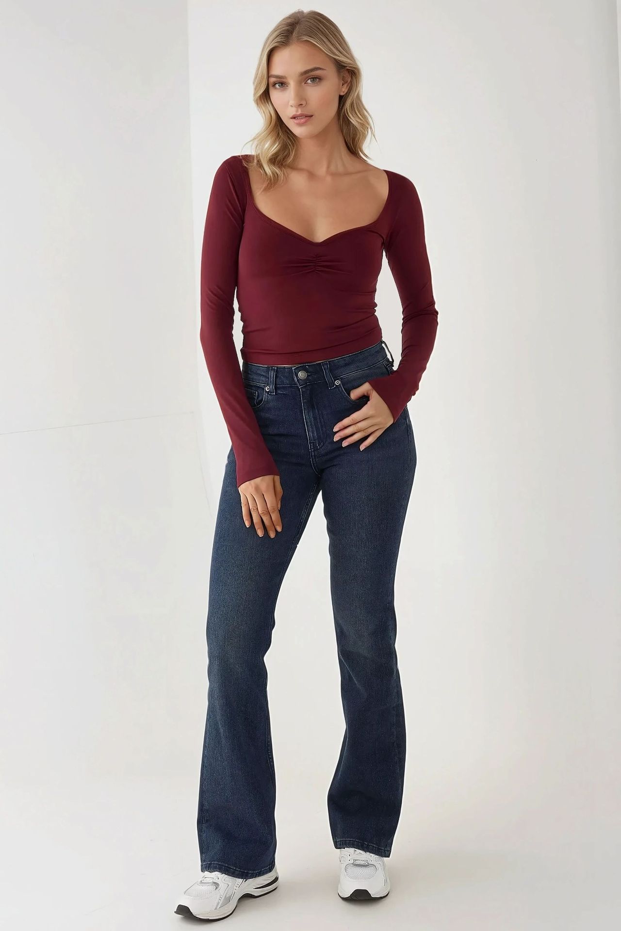 Slim Fit V-Neck Long Sleeve Top