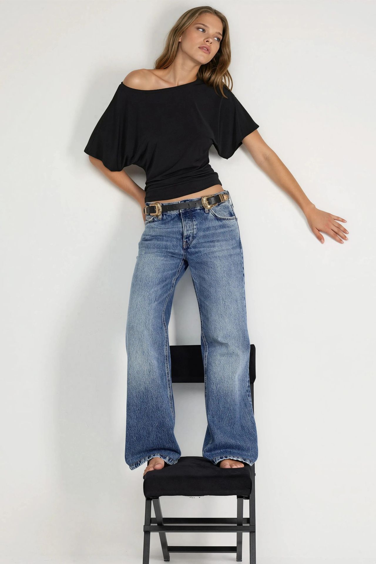 Loose Fit Boat Neck T-Shirt 3