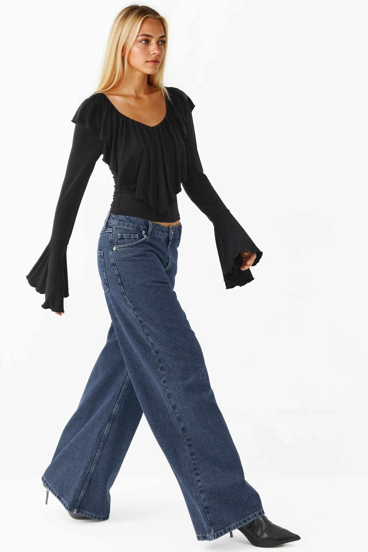 Frilly V-Neck Elastic Knitted Blouse 4