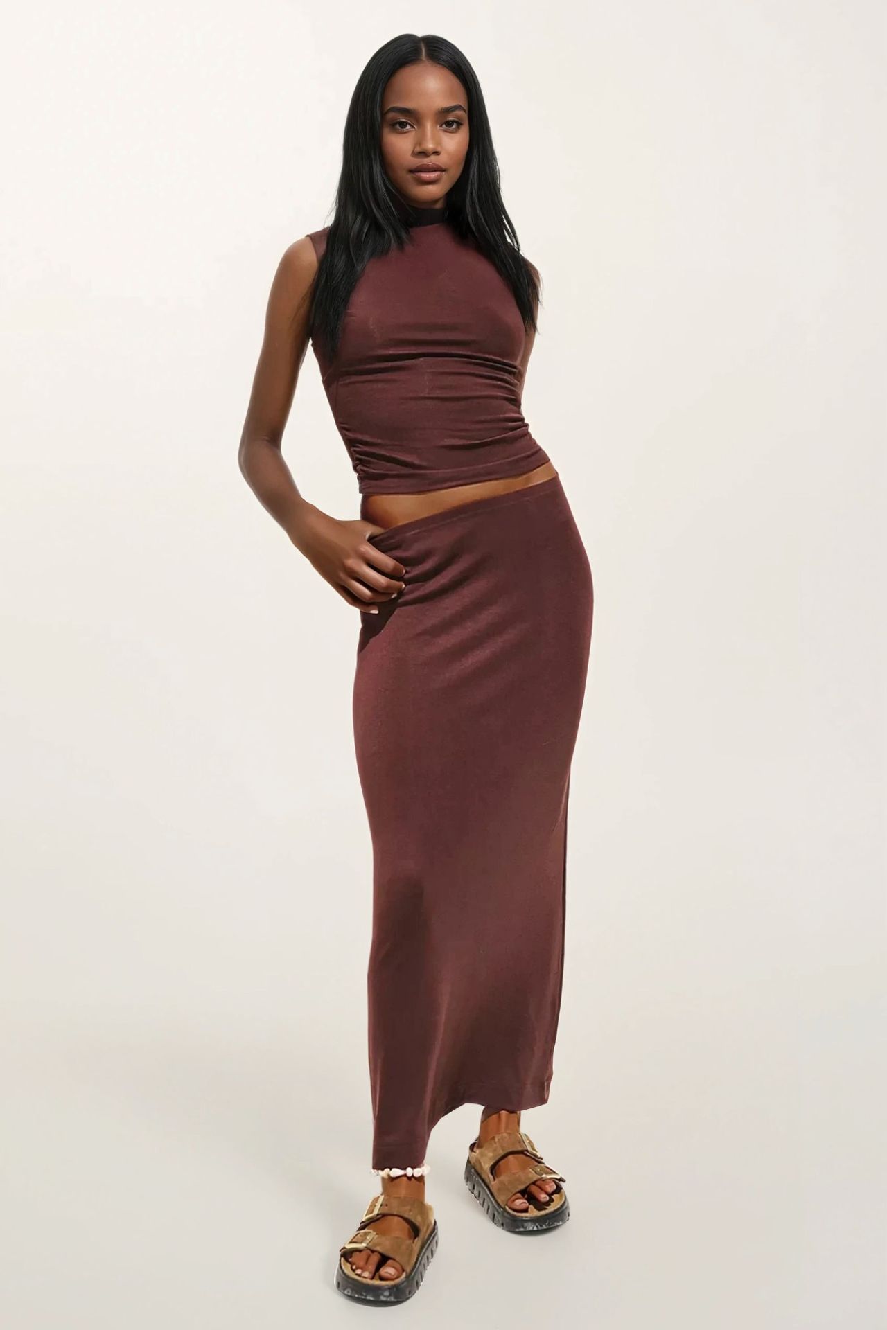 Slim Fit Halter Collar Knitted Top 2
