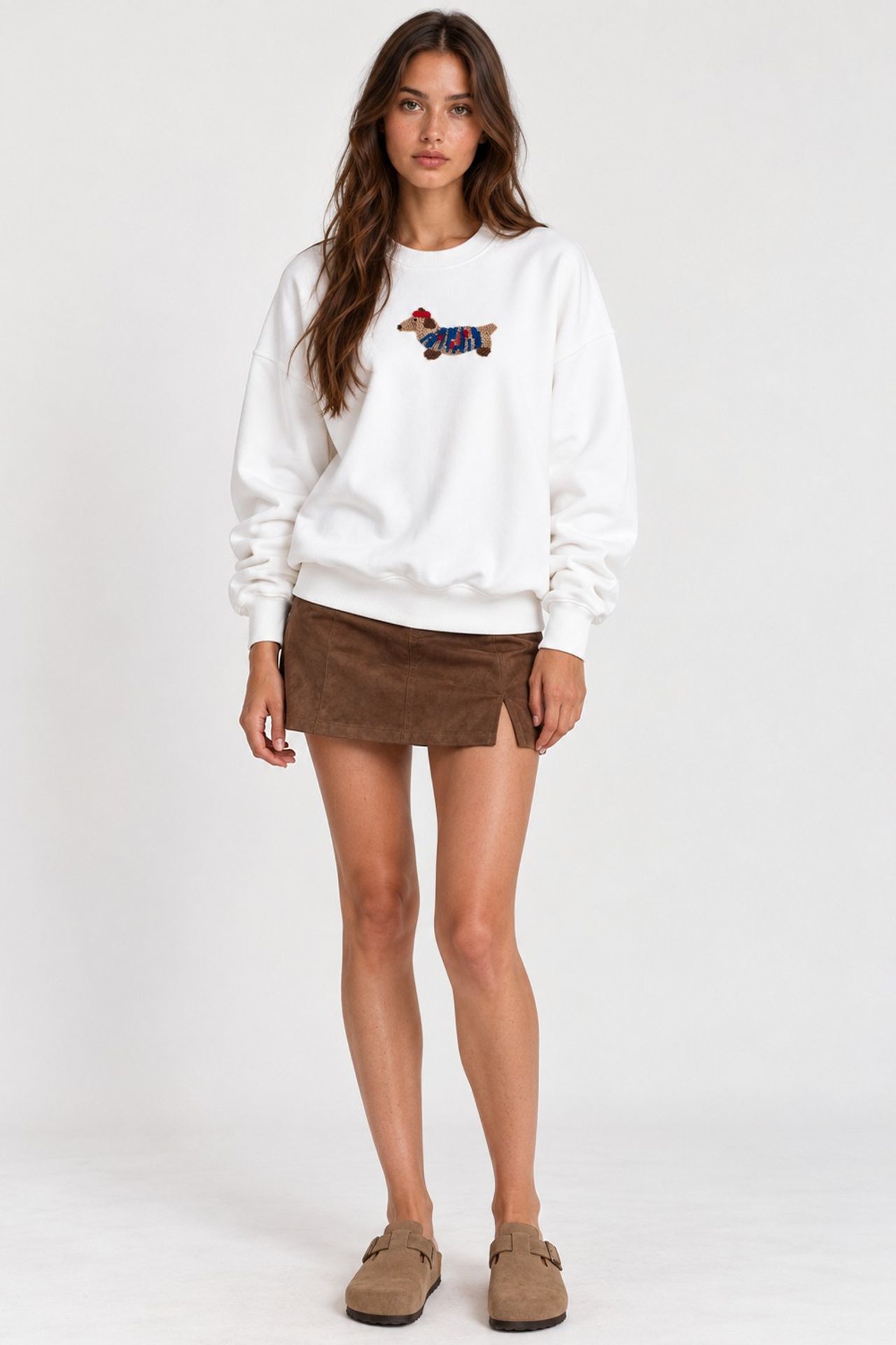 Oversized Embroidered Sweatshirt 4