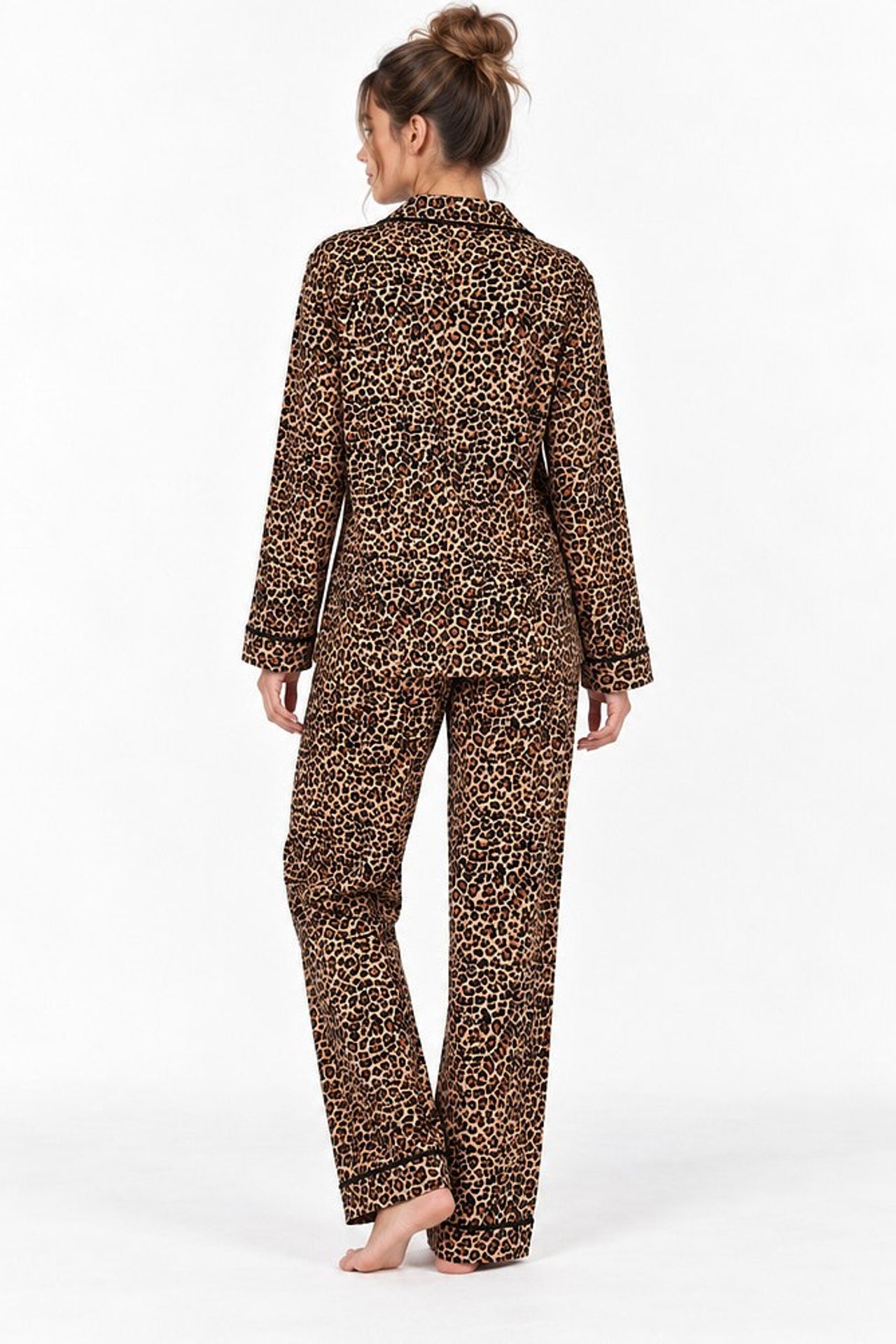 Leopar Desenli Pijama Takımı 4