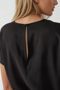 black-image-4