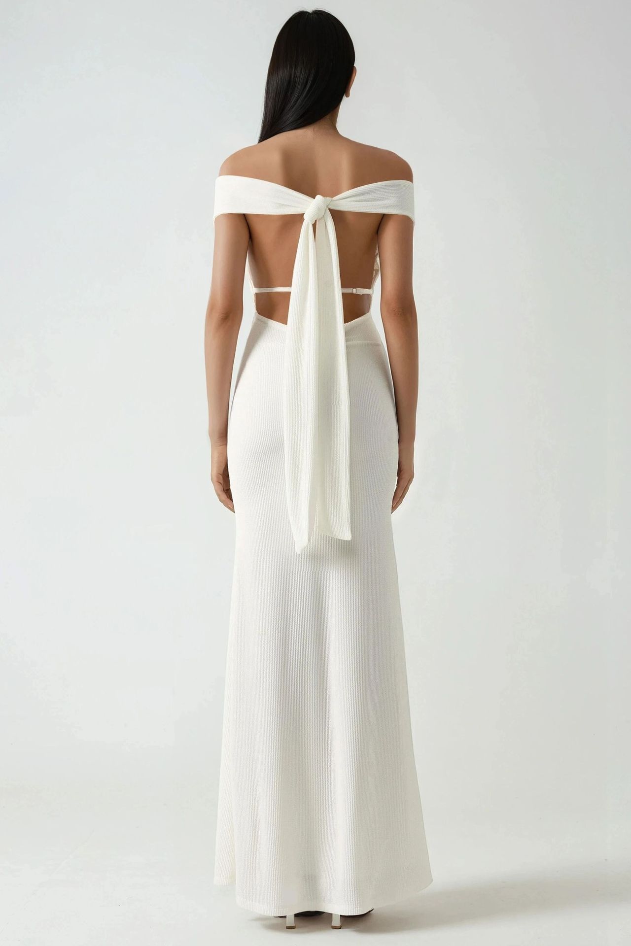 Maxi Dress with Heart Collar 6