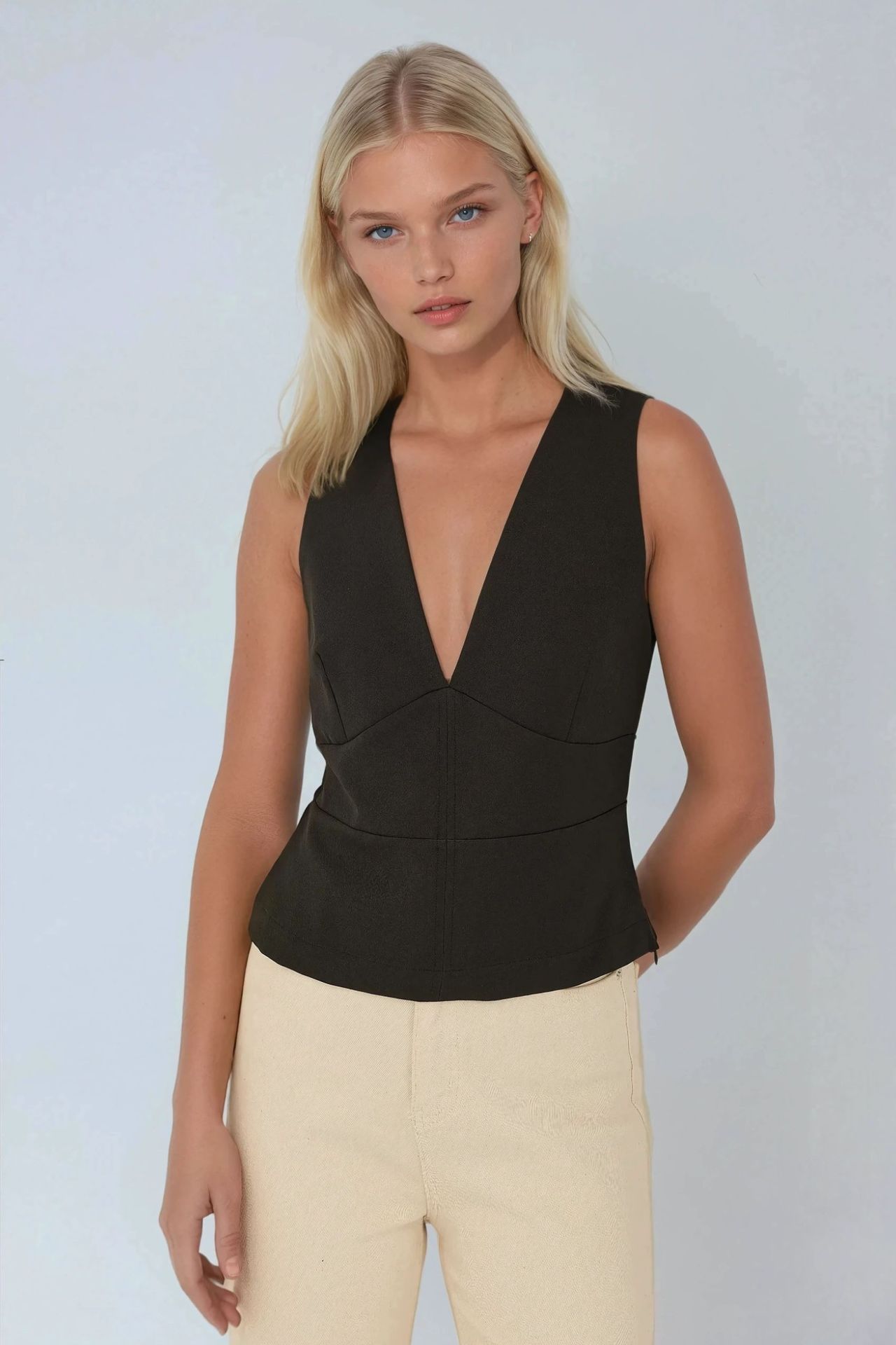 Fitted V-Neck Sleeveless Top