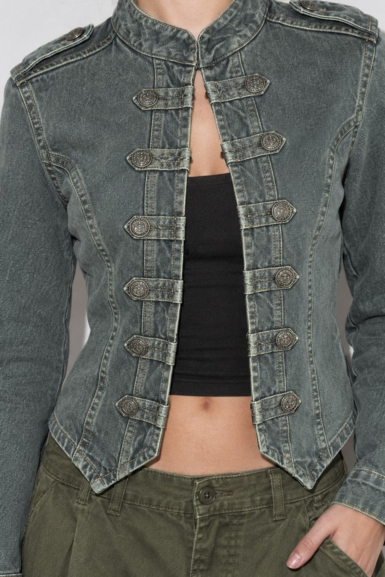 Buttoned Twill Jacket 3