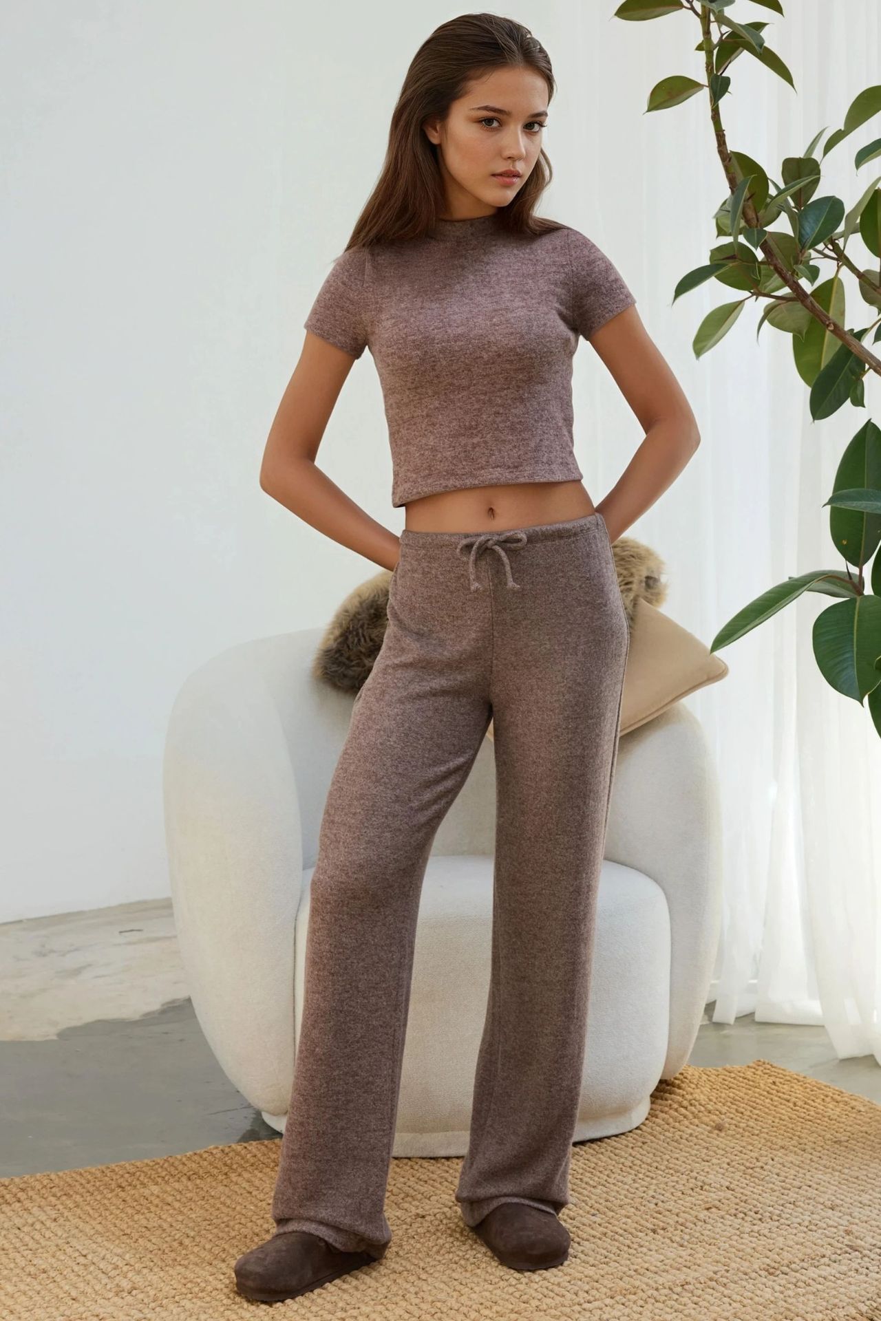 Slim Fit Knitted Crop Blouse 4