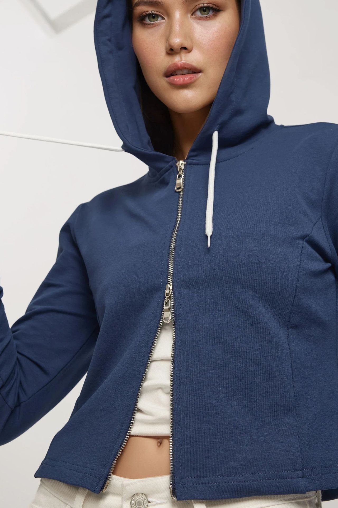 Hooded Zippered Sweatshirt 5