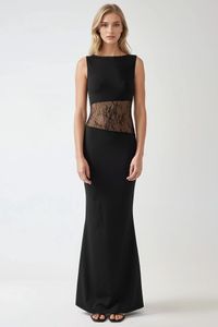 black-image-4