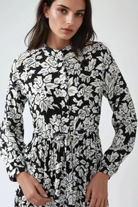 black-image-3