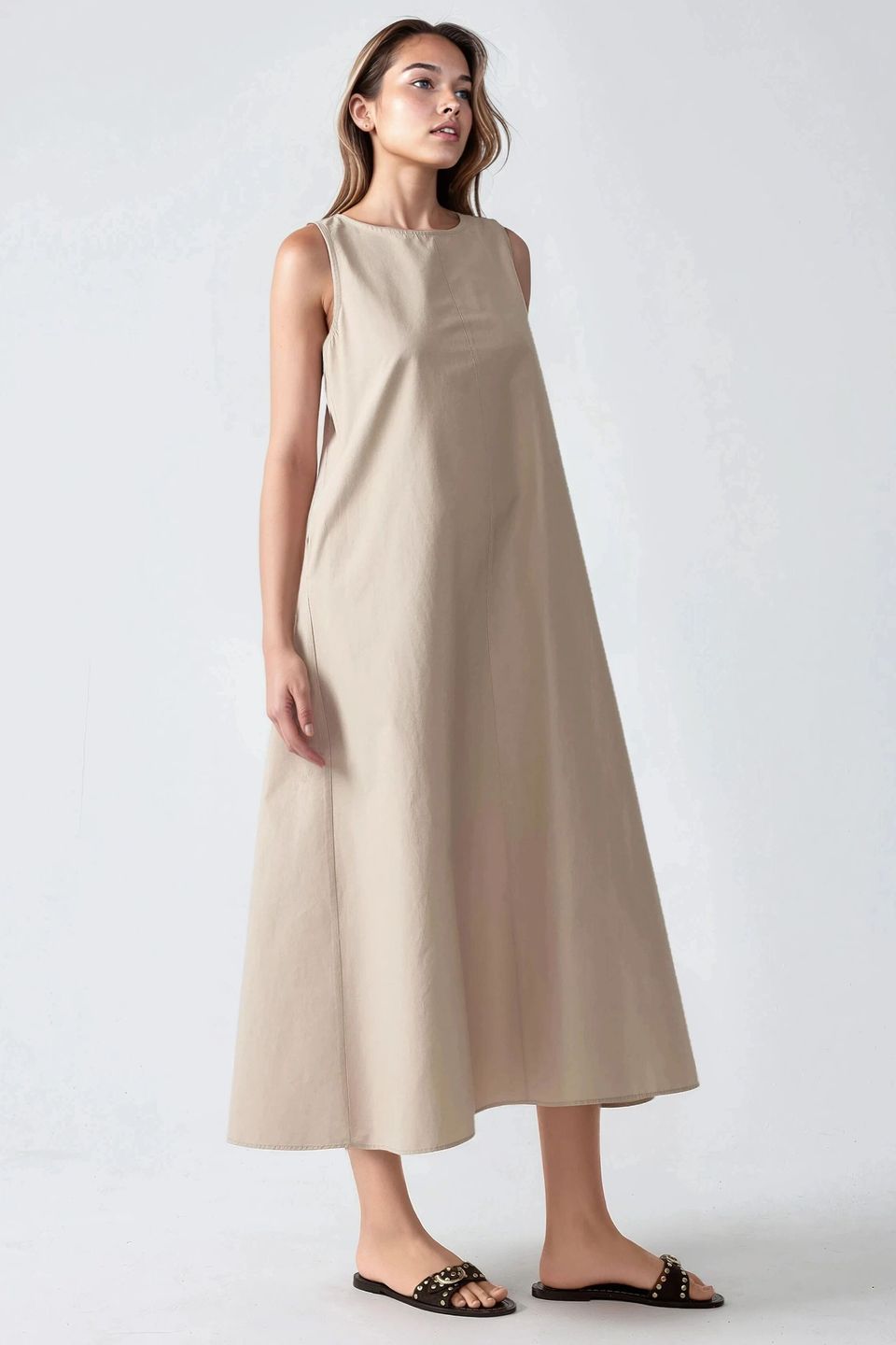 Crew Neck Sleeveless A-Form Maxi Dress