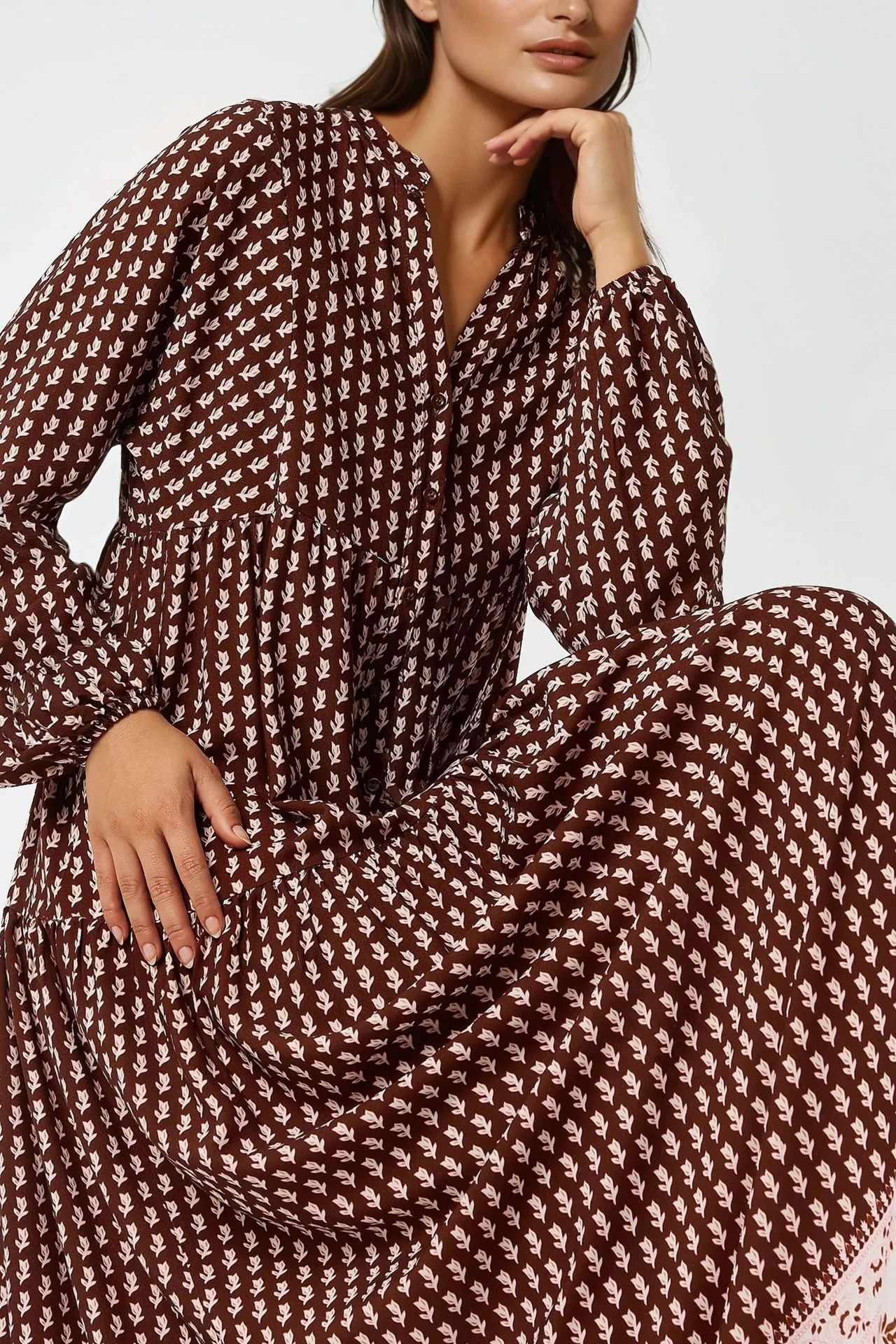 Printed V-Neck Maxi Dress 4