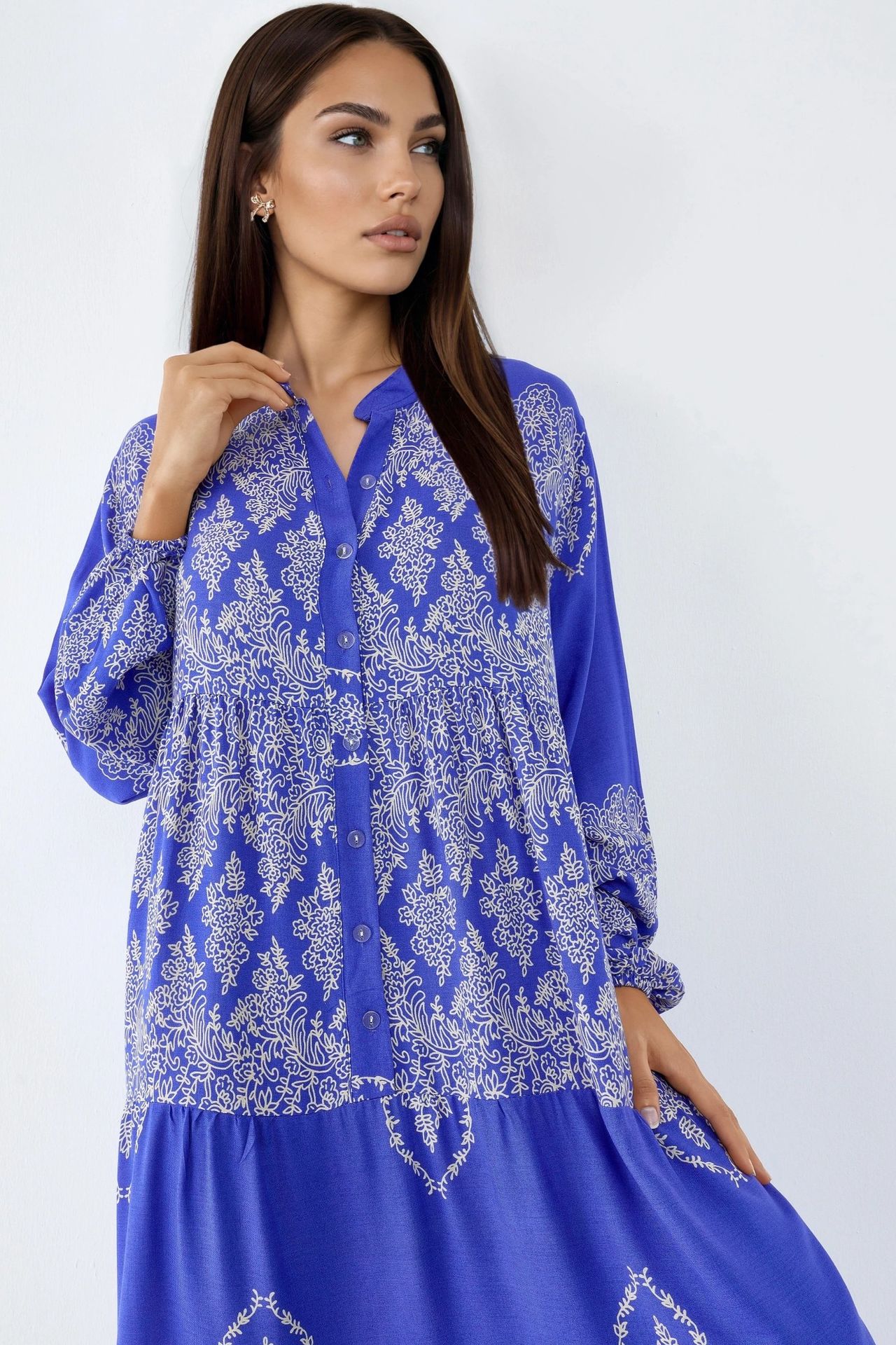 V-Neck Patterned Maxi Dress with Button Closure 4