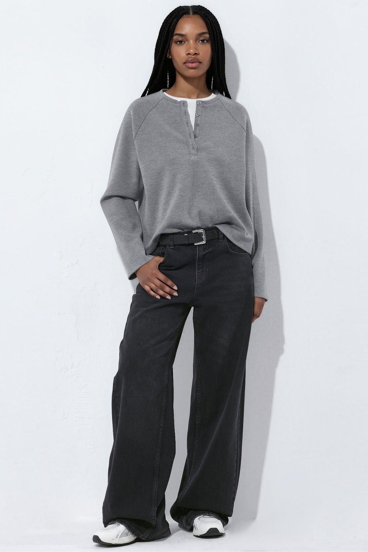 Crew Neck Button Sweatshirt 2