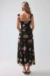 black-image-4
