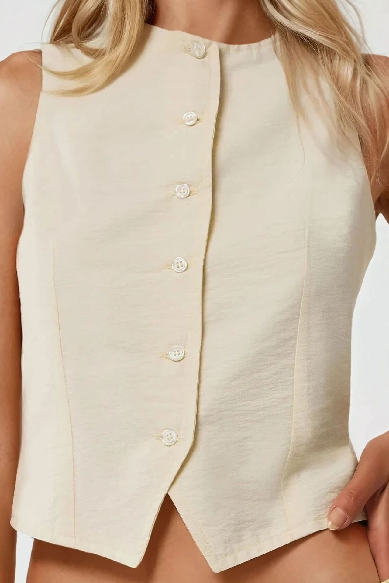 Crew Neck Sleeveless Waistcoat